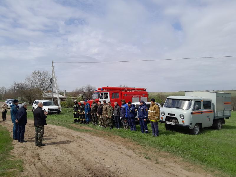 На территории Белокалитвинского района проведены пожарно-тактические учения