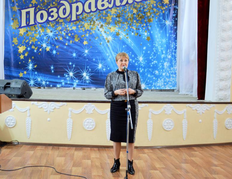 Ольга Мельникова поздравила работников бытового обслуживания и жилищно-коммунального хозяйства с профессиональным праздником