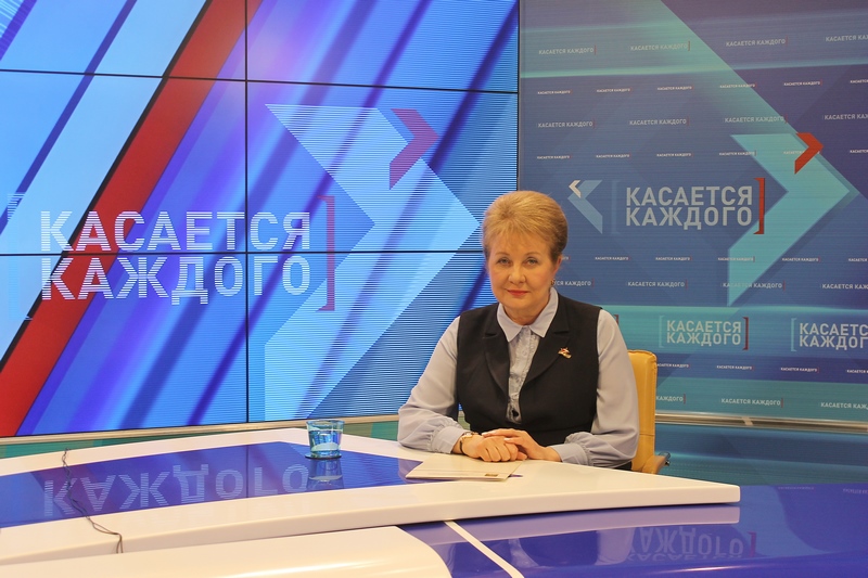 Глава Администрации района приняла участие в программе «Касается каждого» телеканала «Дон-24»