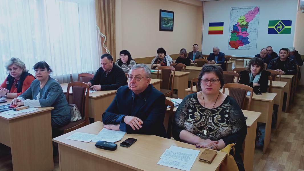19.12.2024 в Администрации Белокалитвинского района  под председательством заместителя главы Администрации Белокалитвинского района по социальным вопросам Елены Керенцевой состоялось заседание трехсторонней комиссии