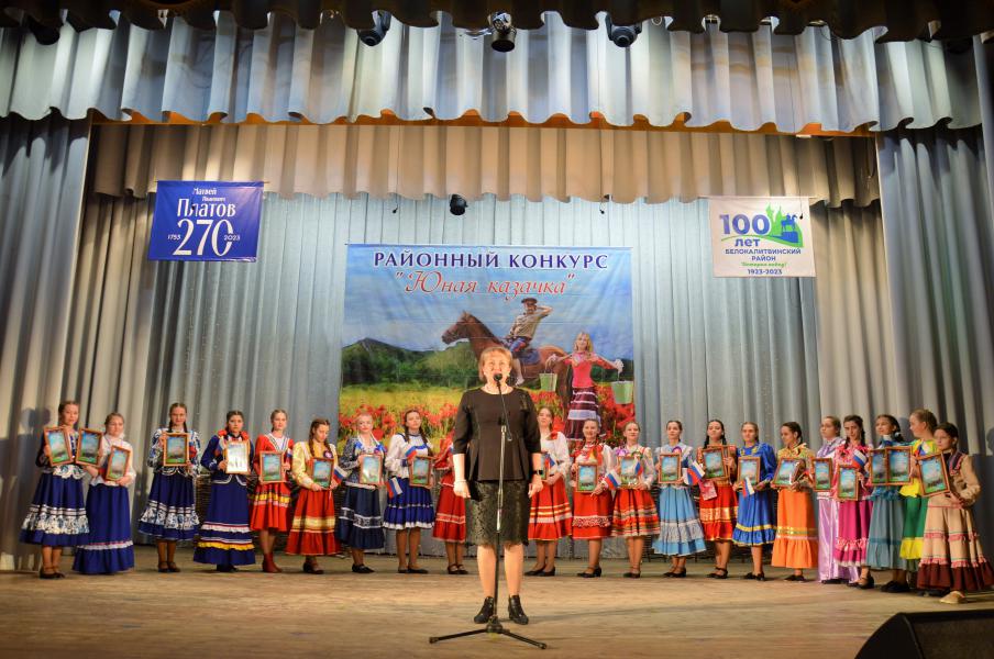 Яна Малахова из поселка Виноградный стала победительницей районного конкурса «Юная казачка – 2023»