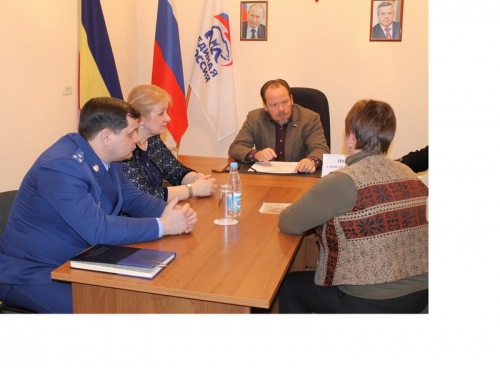 21 июля  2015 года состоялся расширенный совет атаманов ЮКО «Усть-Белокалитвинский казачий юрт»