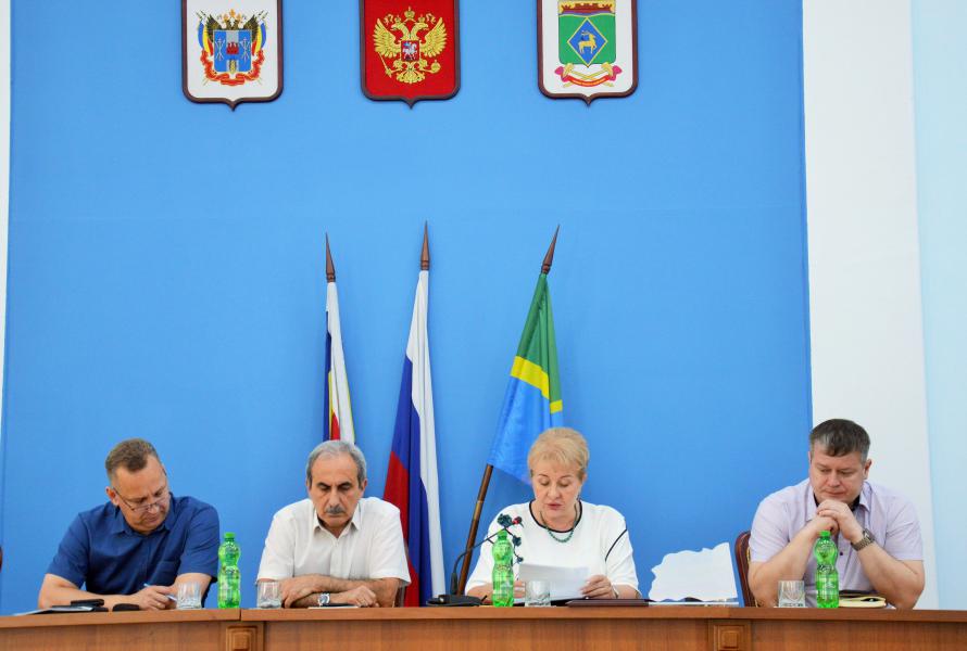 Глава Администрации района провела расширенное планерное совещание