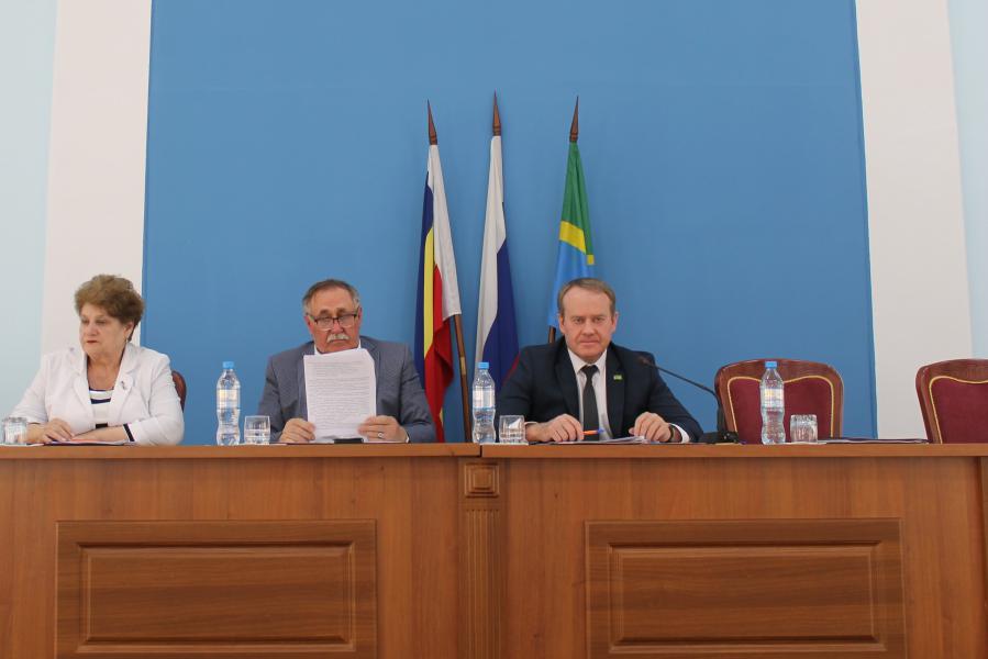 Депутаты поддержали отчет главы Администрации района за 2023 год