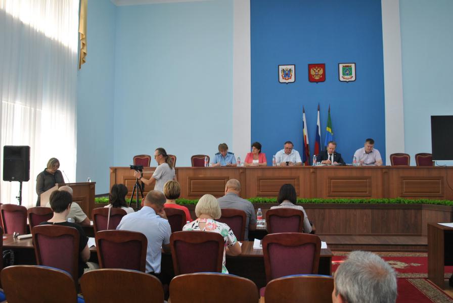 29 августа состоялось очередное заседание Собрания депутатов Белокалитвинского района