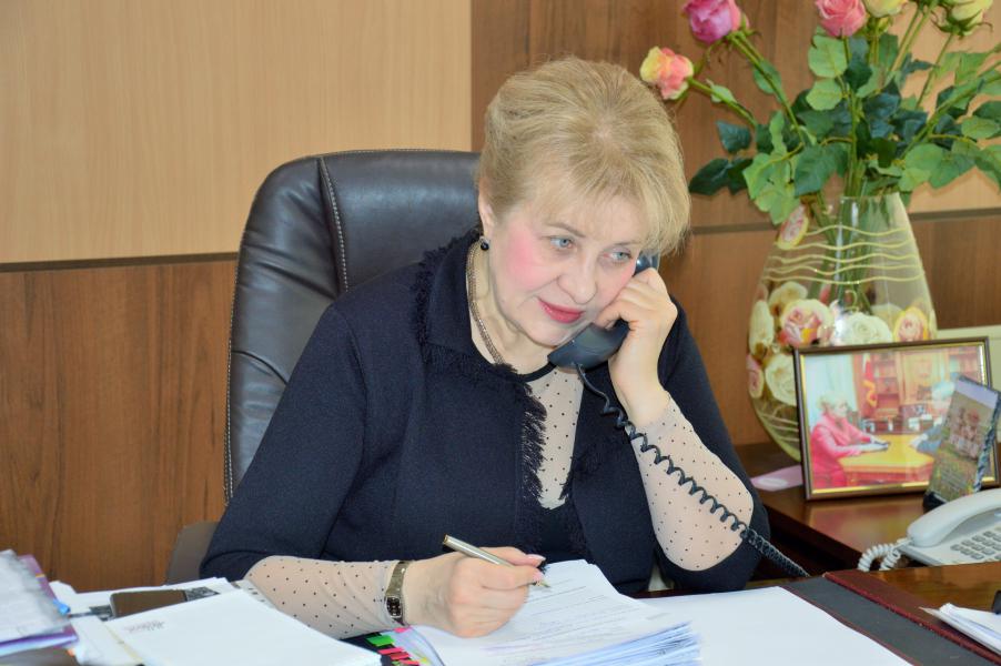 В Белокалитвинском районе успешно действует практика проведения дистанционного приема жителей главой Администрации района Ольгой Мельниковой