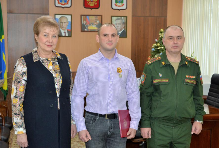 Белокалитвинца – героя СВО наградили медалью «За боевые отличия»