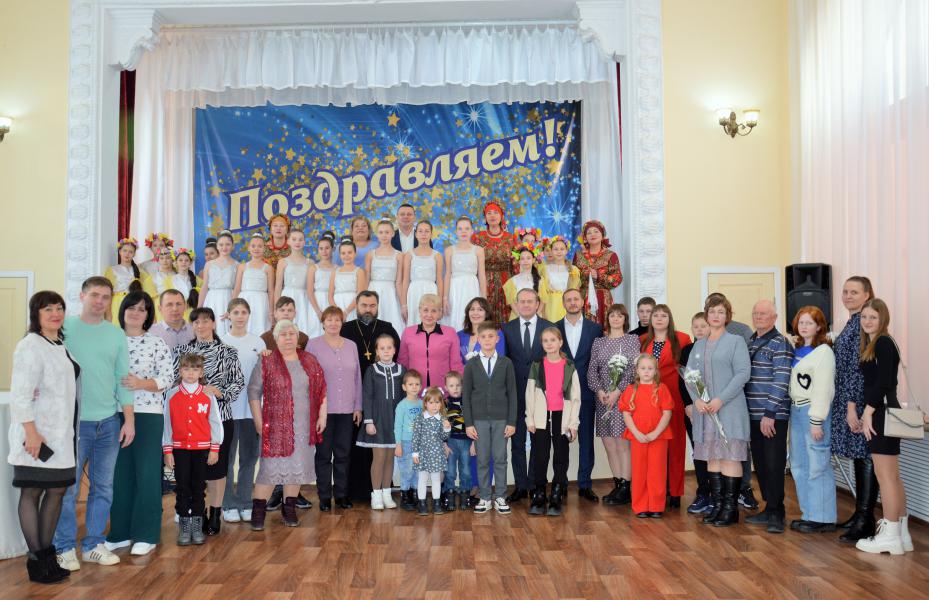 «Прекрасен мир любовью Материнской»