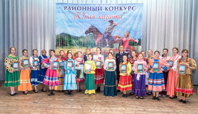 Учащаяся Коксовской школы №12 Мажорина Анастасия стала победительницей районного конкурса «Юная казачка - 2022»