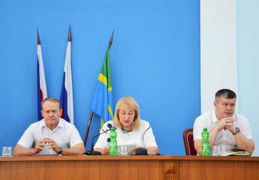 Глава Администрации района провела расширенное планерное совещание