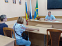 В ходе личного приема заместитель главы Администрации района по строительству, промышленности, транспорту, связи рассмотрел обращения шести жителей района